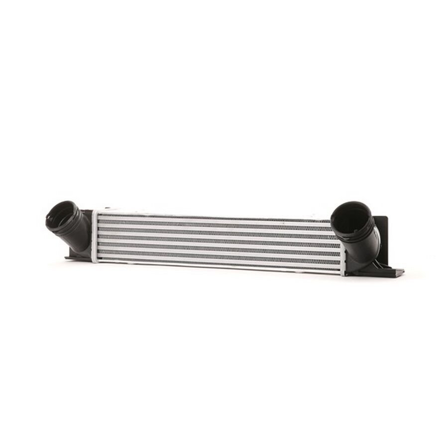 BSG 17517524916 TURBO RADYATÖRÜ BMW E81-E82-E87-E90-E91-X1 E84