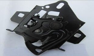 MOTOR KAPUT KİLİDİ PASSAT 97-00
