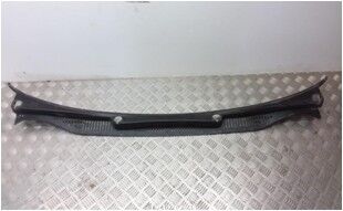 CAM ÖNÜ DEFLEKTÖRÜ CADDY 2004-2020