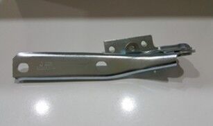 MOTOR KAPUT MENTEŞESİ SAG PASSAT 1996-2005