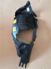 CAMURLUK DAVLUMBAZI ON SAG (ON TARAF) C-CLASS W205 14>