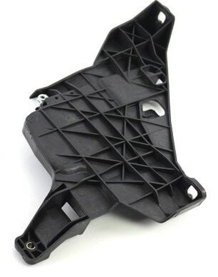 FAR ALT TABLA BRAKETİ SAG Q5 2013-2017