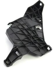 FAR ALT TABLA BRAKETİ SAG Q5 2013-2017