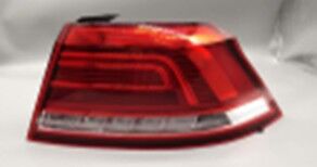 STOP LAMBASI SAG DIS COMFORTLİNE LEDLI PASSAT 15>