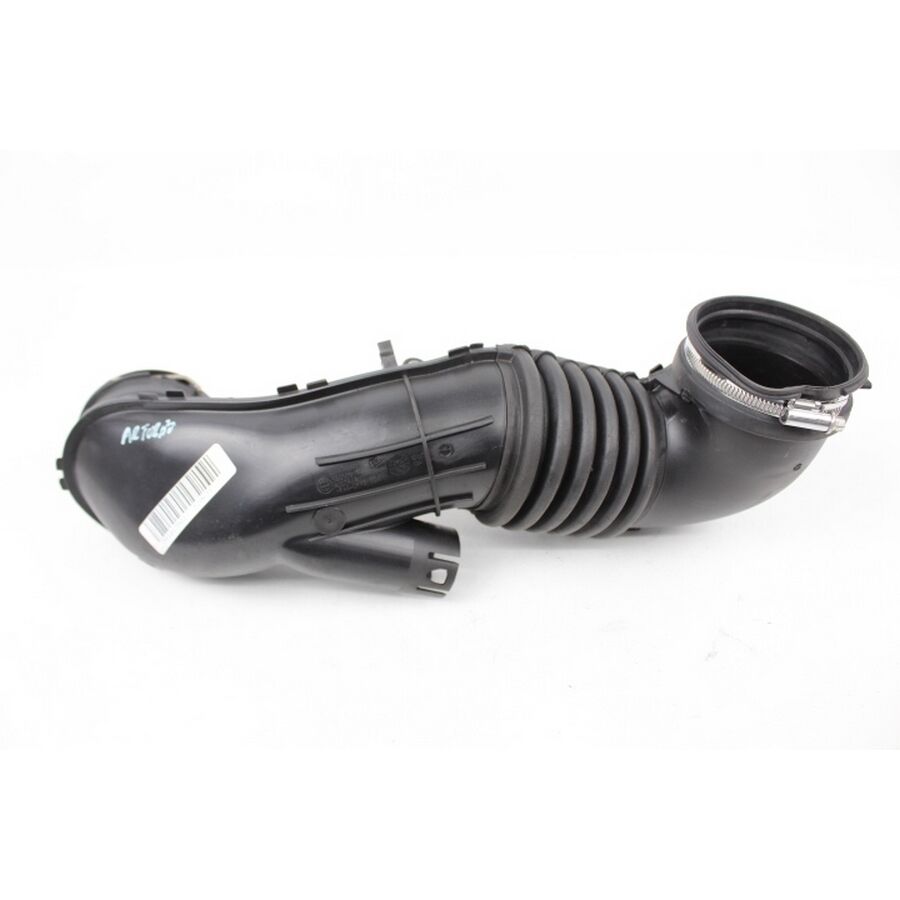 IOE-BMW 13717804846 HAVA BORUSU BMW E81-82-87-88-90-91-92-93-X1 E84